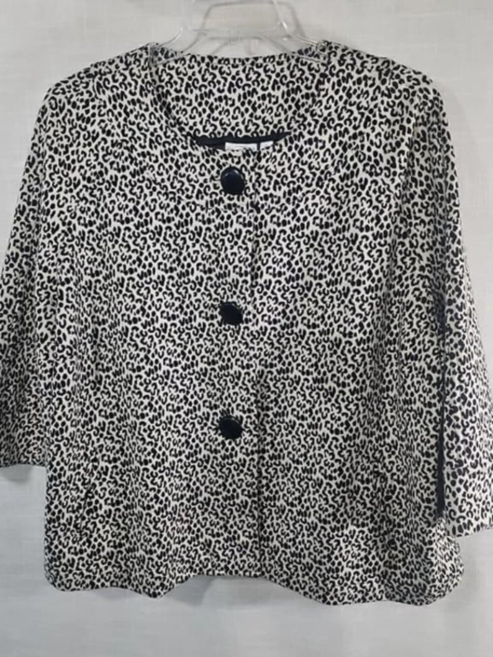 Kim Rogers Signature Leopard Print Large Button Swing Jacket-Size: 3X